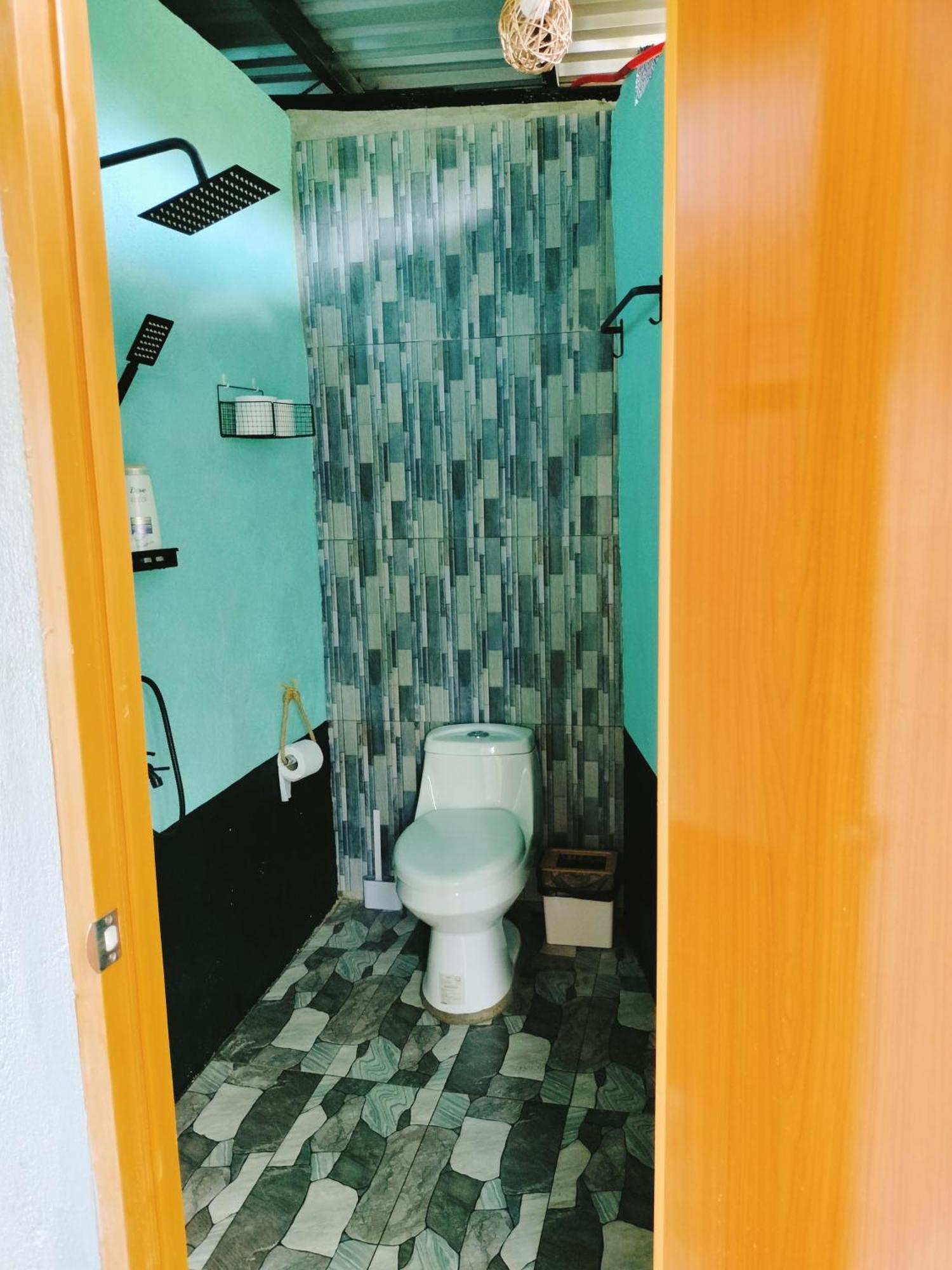 Riu Del Mar Hostel Dauis Екстер'єр фото